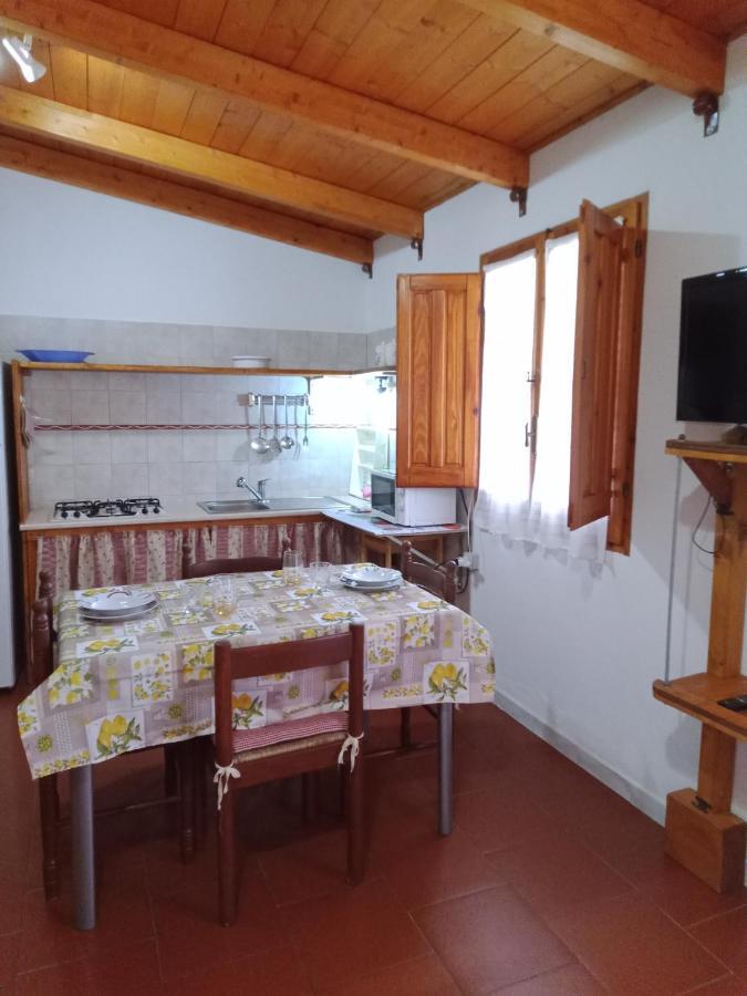 Casa Vacanza Ligustro Appartamento Il Toro SantʼAntìoco Εξωτερικό φωτογραφία
